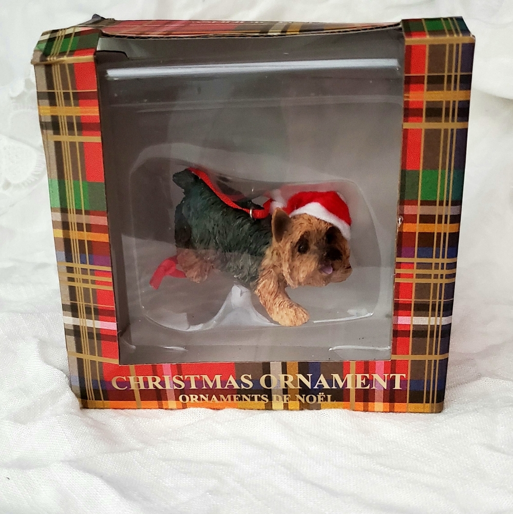 Sandicast yorkshire terrier Christmas ornament